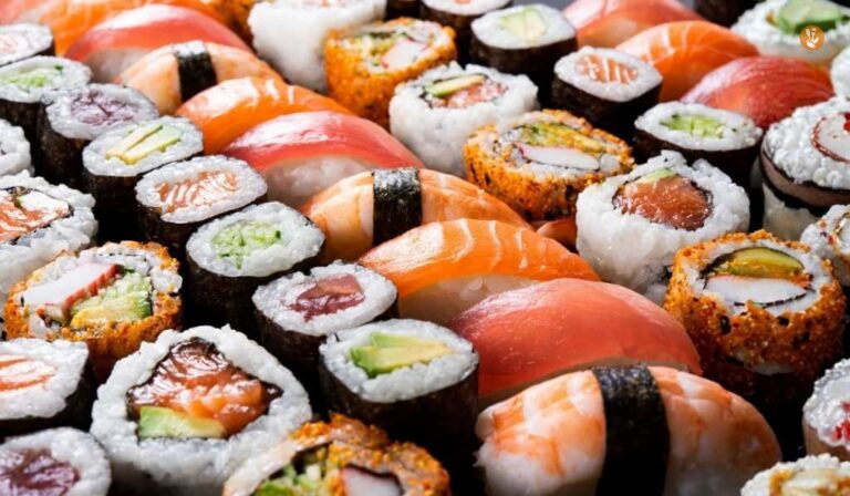 Maki Sushi Rollen