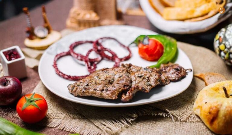 Krydret oksekødskebab