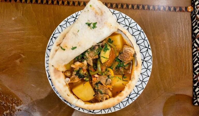 Vārīta liellopa gaļas sautējums